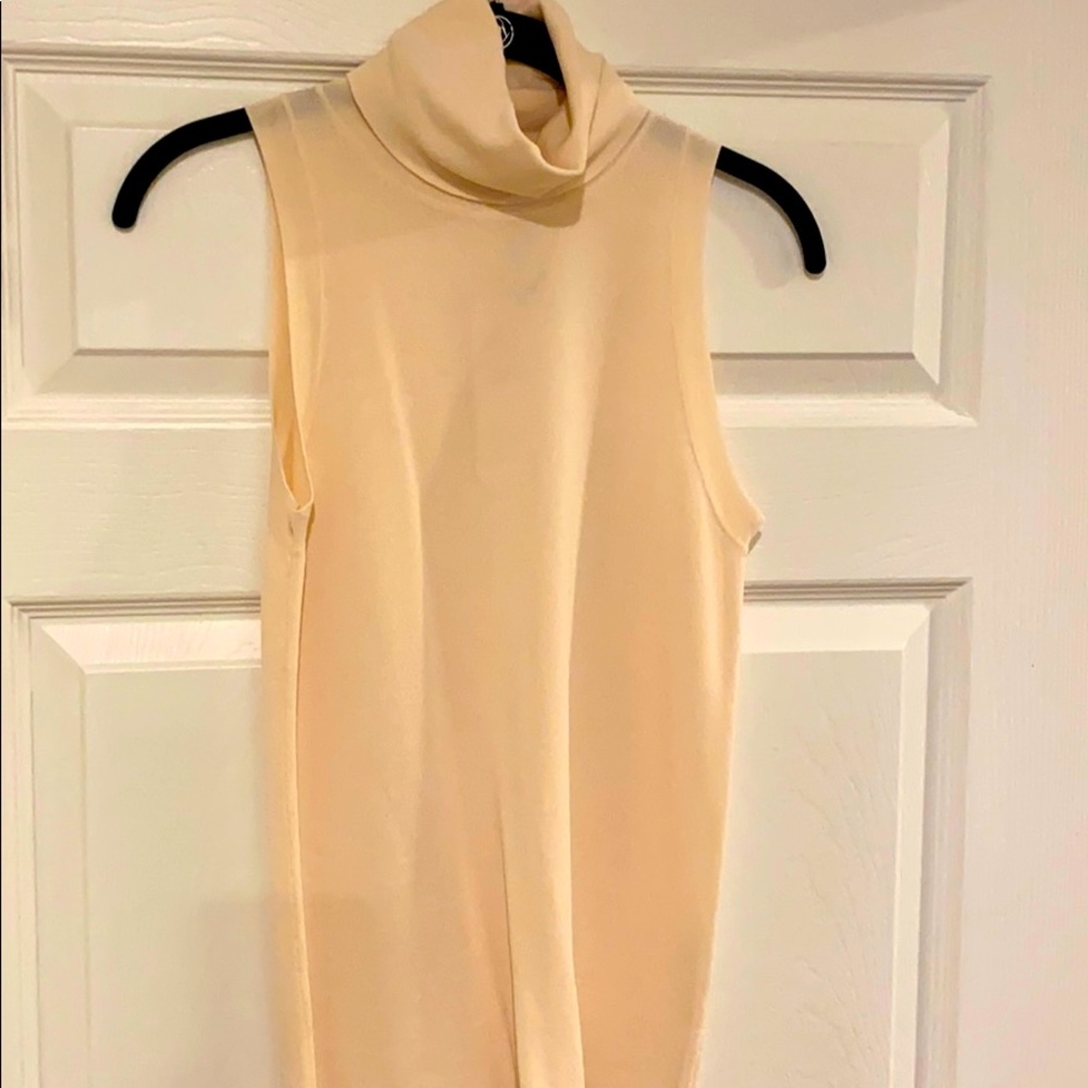 ❌SOLD❌ Zara Sleeveless Turtleneck